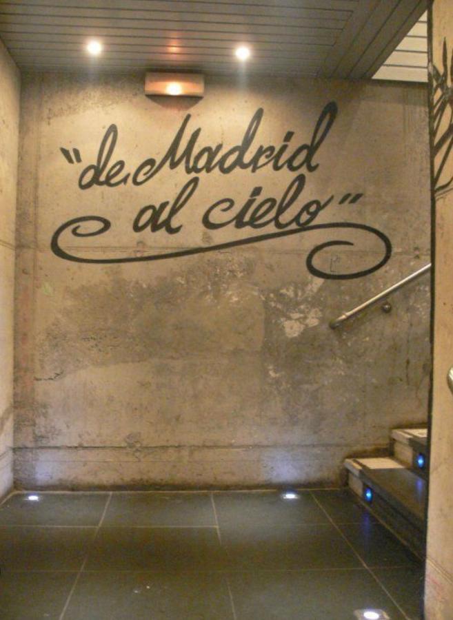 Reina Sofía Museum Apartment Madrid Exterior foto
